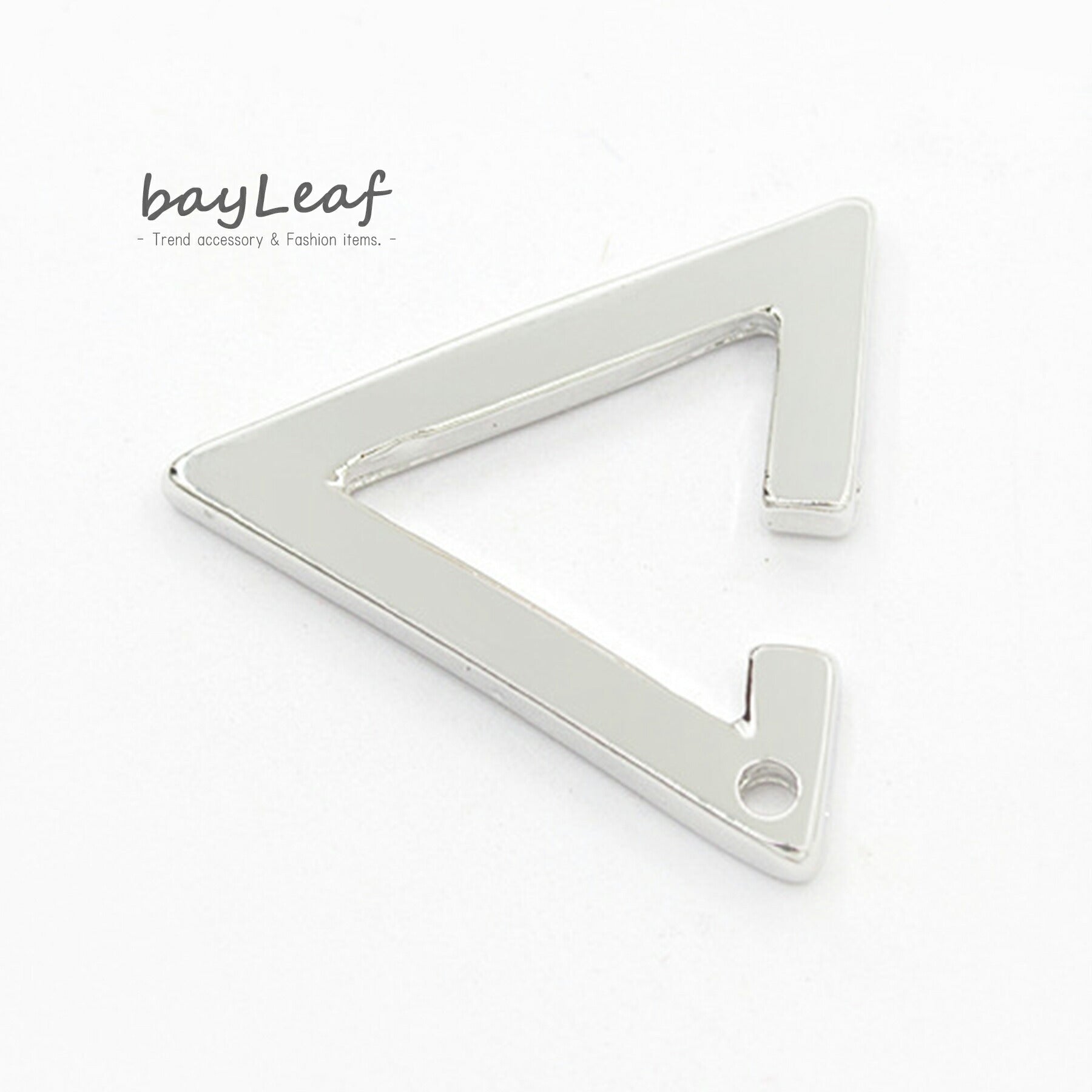 三角 イヤーカフ イヤークリップ 片耳 1個分 ゴールド シルバー ピアス イヤリング メタル かわいい 痛くない ジュエリー アクセサリー イアリング